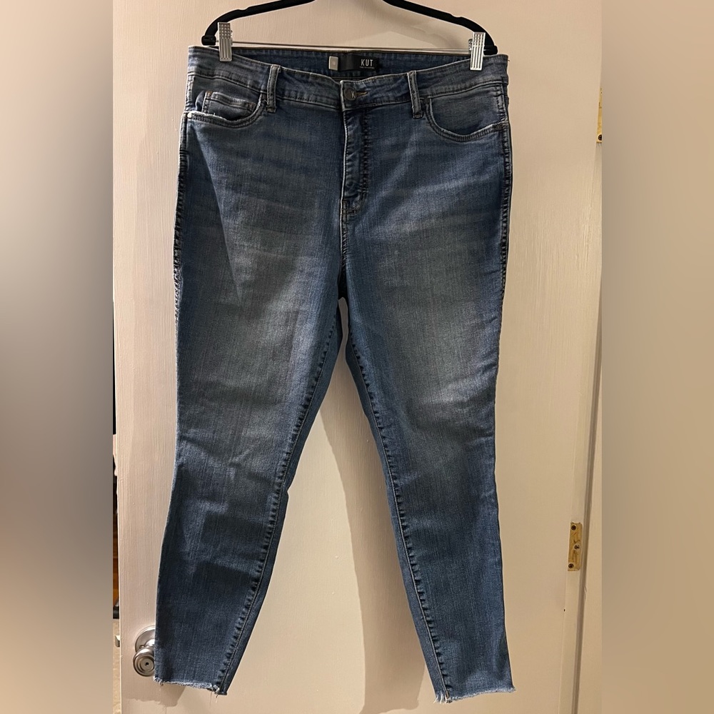 Kut from the Kloth jean 16